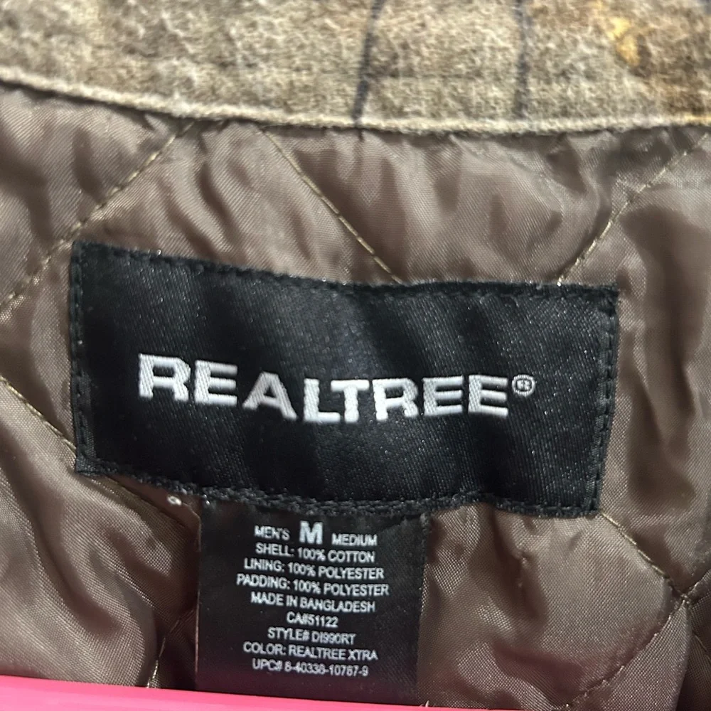 Realtree Men's Woodland Camo Field Jacket - Picture 3 of 4